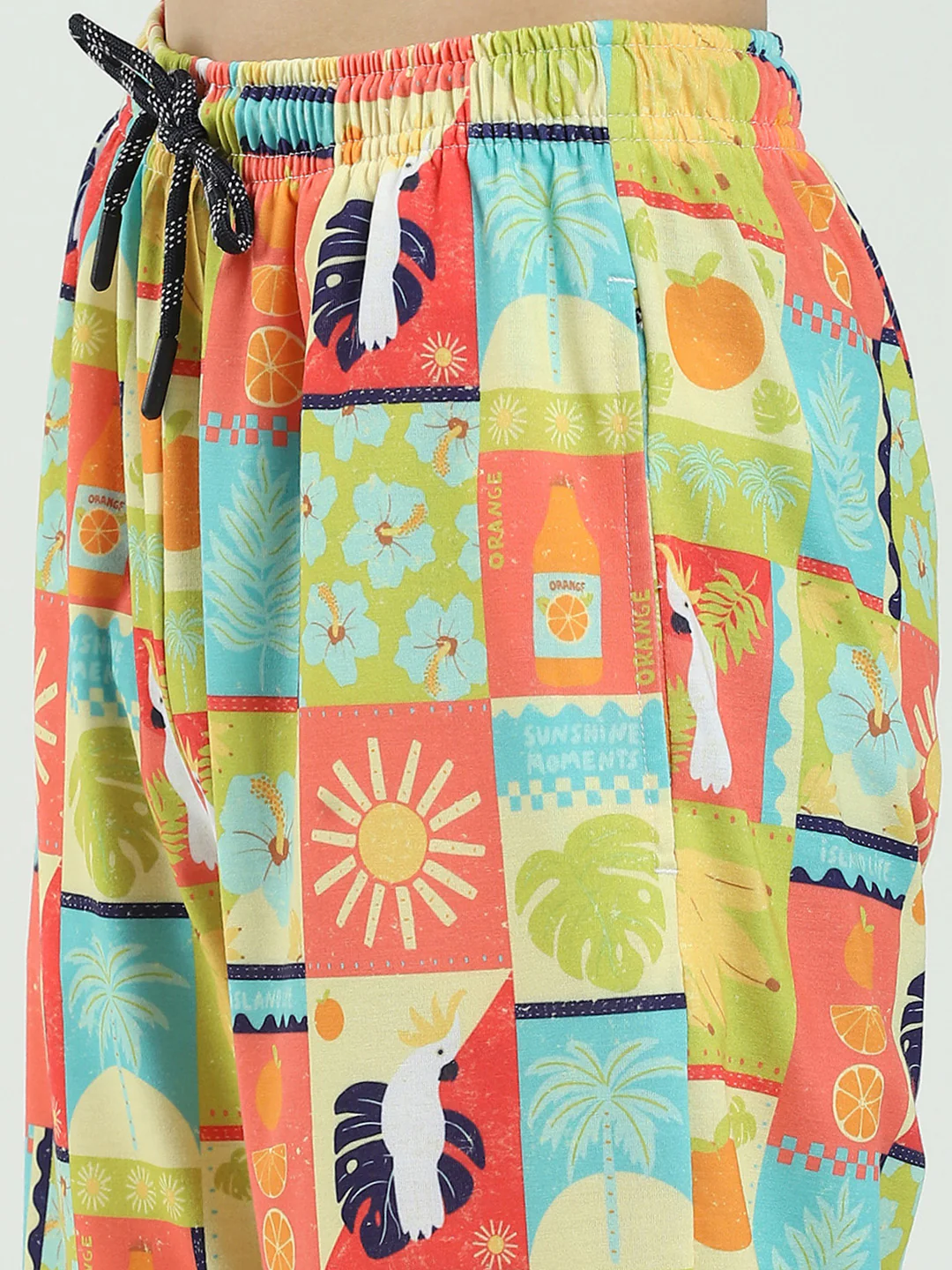 Boys Multicolor Printed Round Neck Half Sleeve Bermuda Set - Image 8