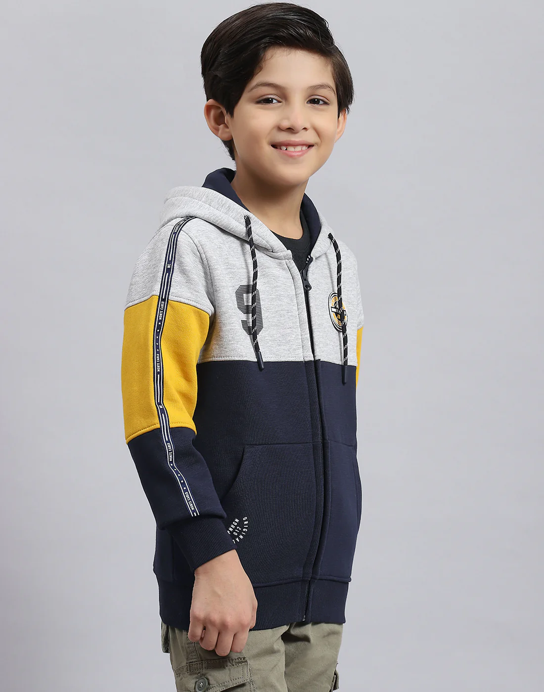 Boys Navy Blue Printed Hooded Full Sleeve Sweatshirt - Image 4
