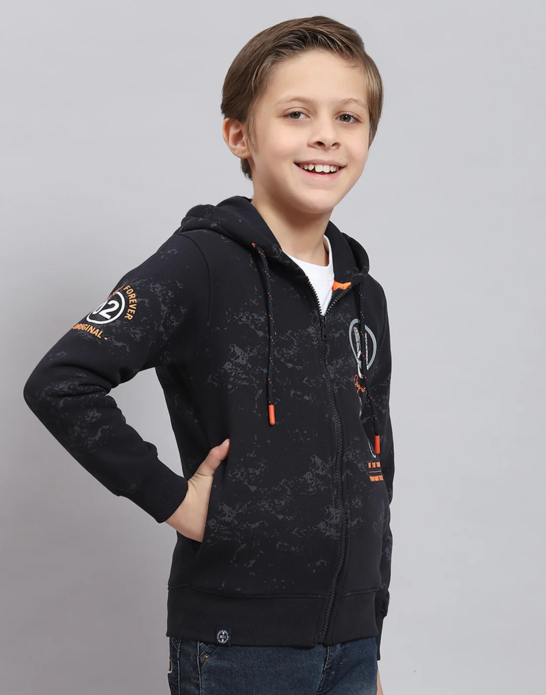 Boys Navy Blue Printed Hooded Full Sleeve Sweatshirt - Image 4