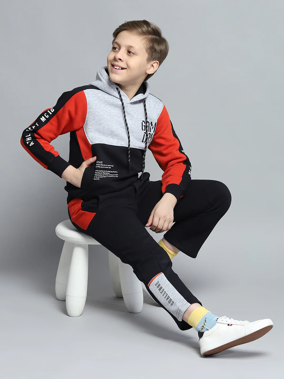 Boys Navy Blue Printed Hooded Full Sleeve Tracksuit - Image 2