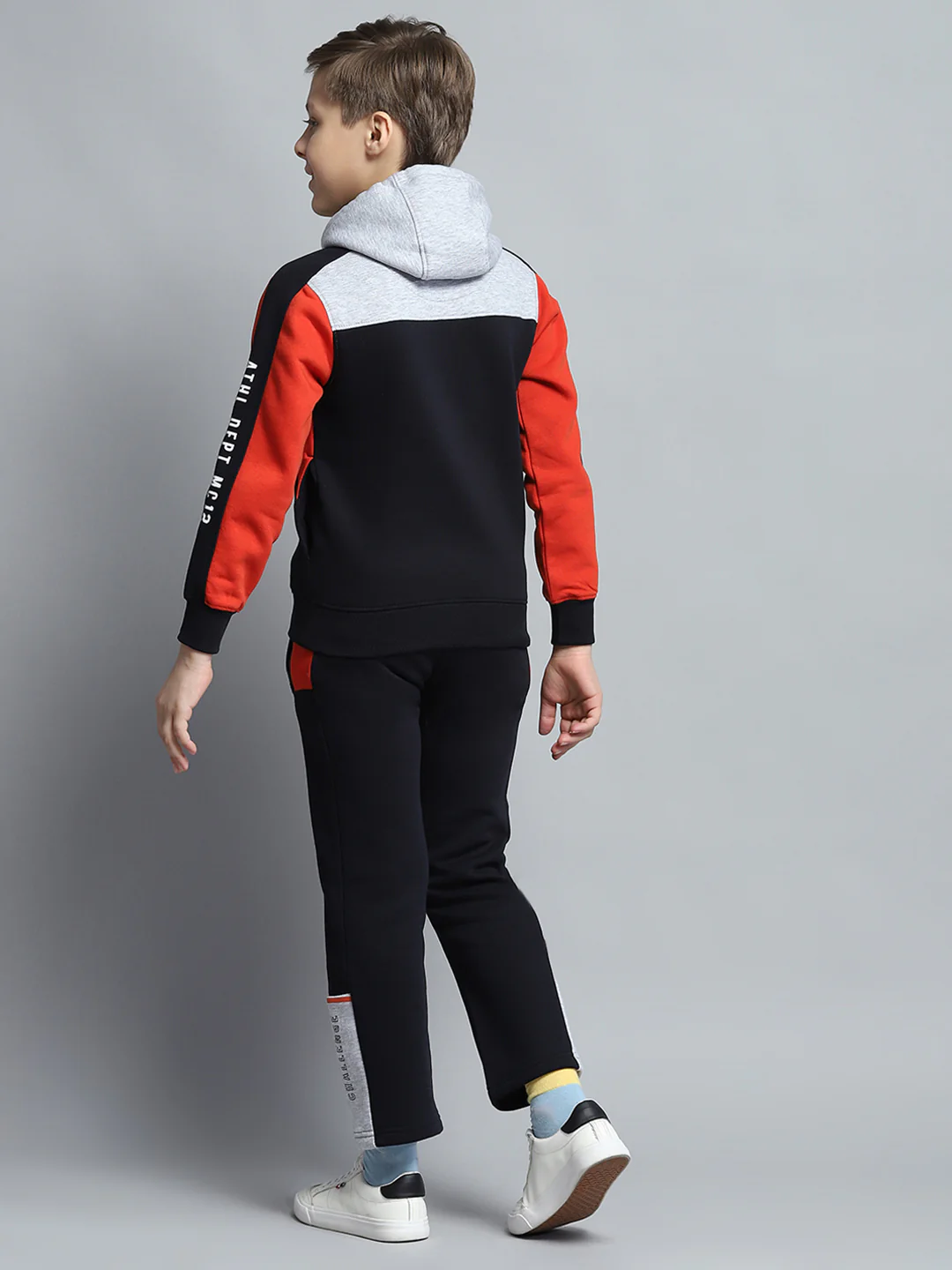 Boys Navy Blue Printed Hooded Full Sleeve Tracksuit - Image 5