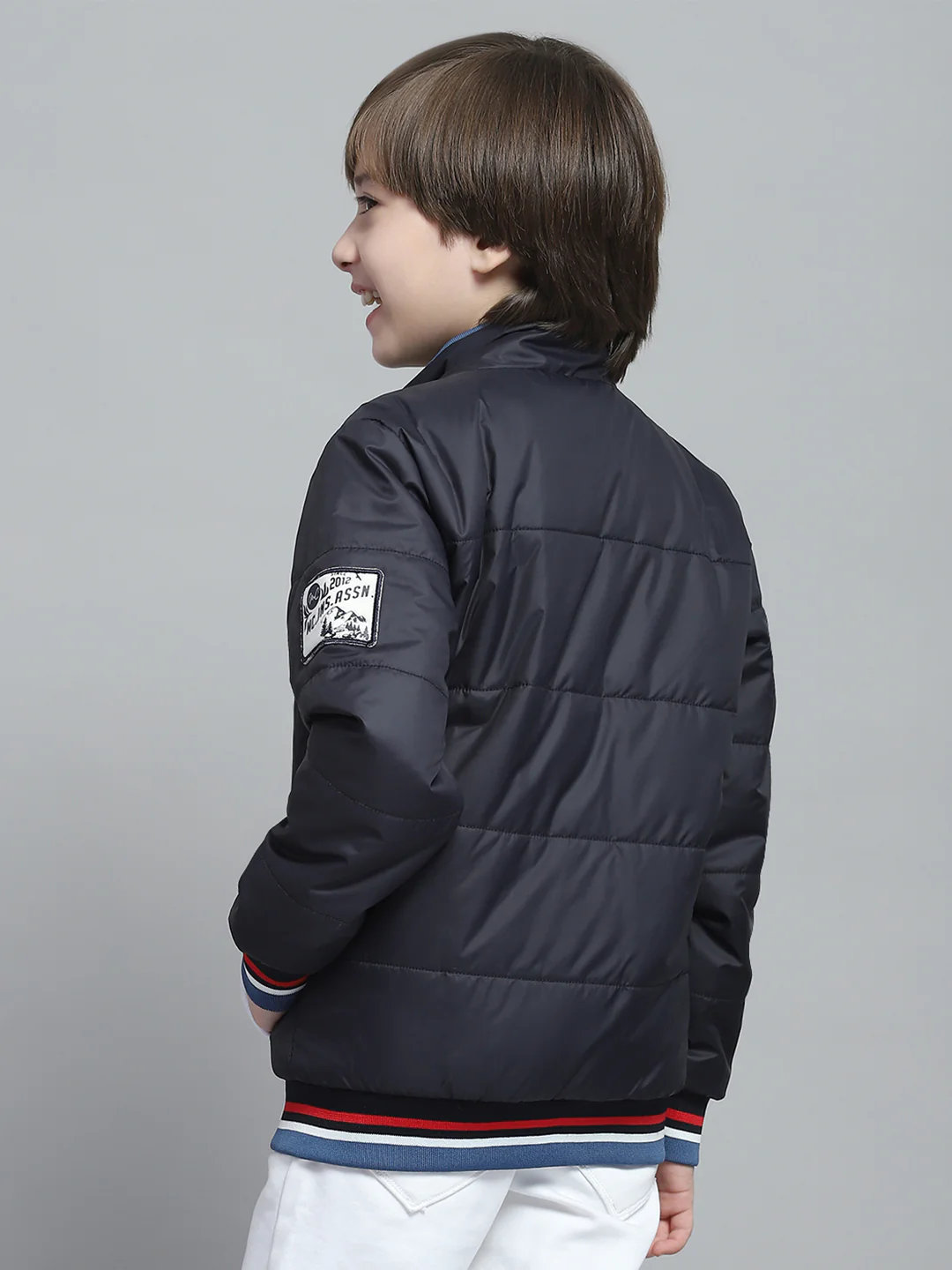 Boys Navy Blue Printed Mock Neck Full Sleeve Reversible Jacket - Image 5
