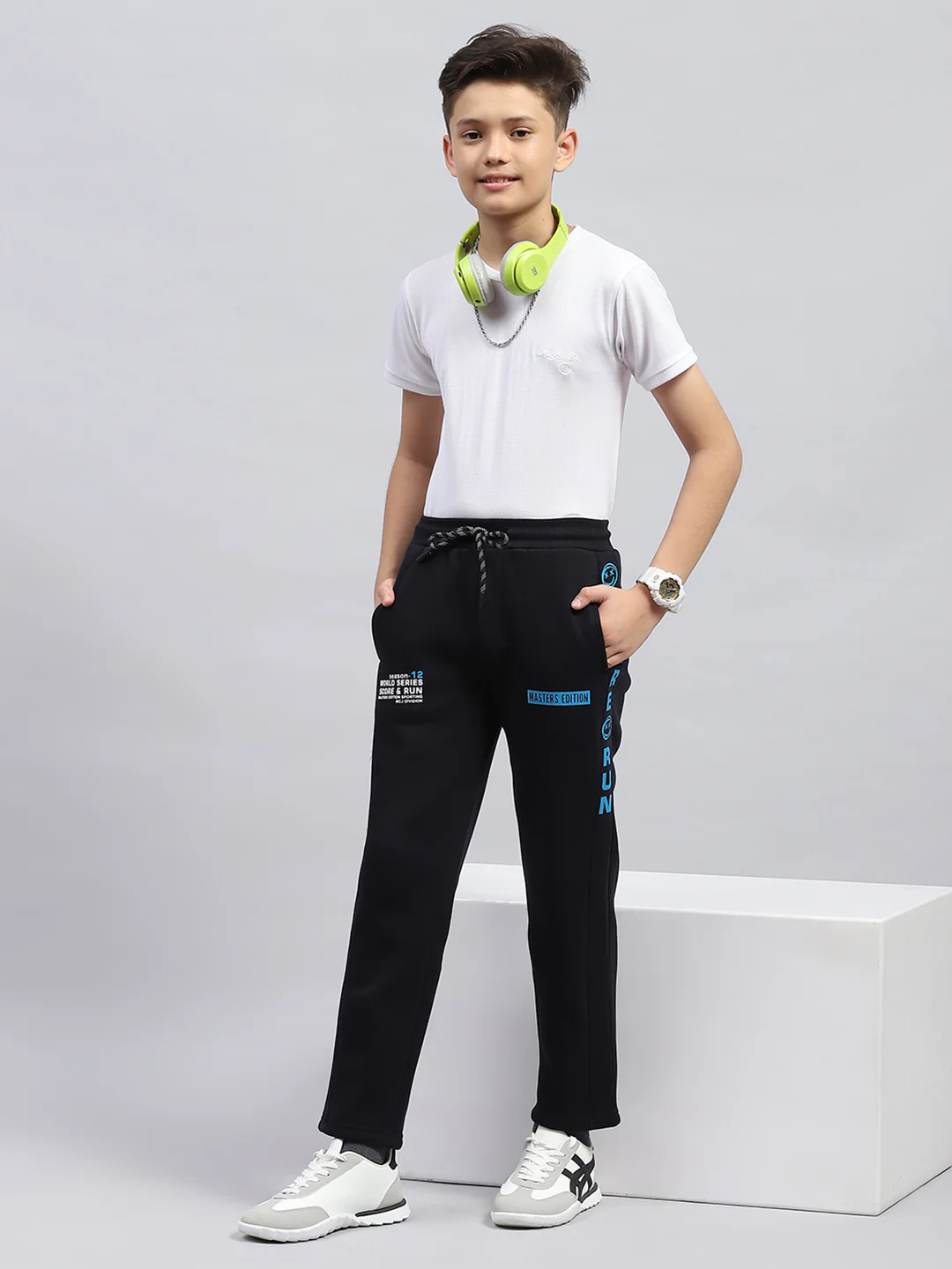 Boys Navy Blue Printed Regular Fit Lower - Image 2
