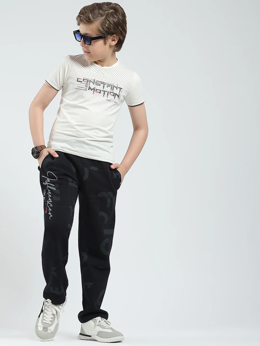 Boys Navy Blue Printed Regular Fit Lower - Image 2