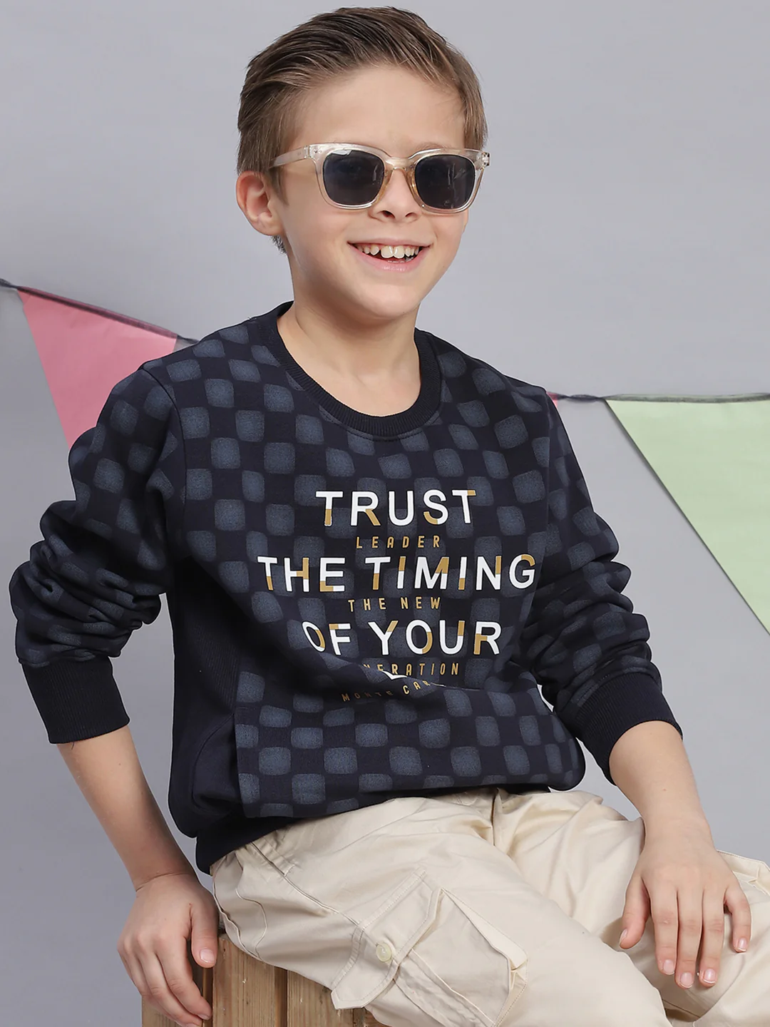 Boys Navy Blue Printed Round Neck Full Sleeve Sweatshirt - Image 2