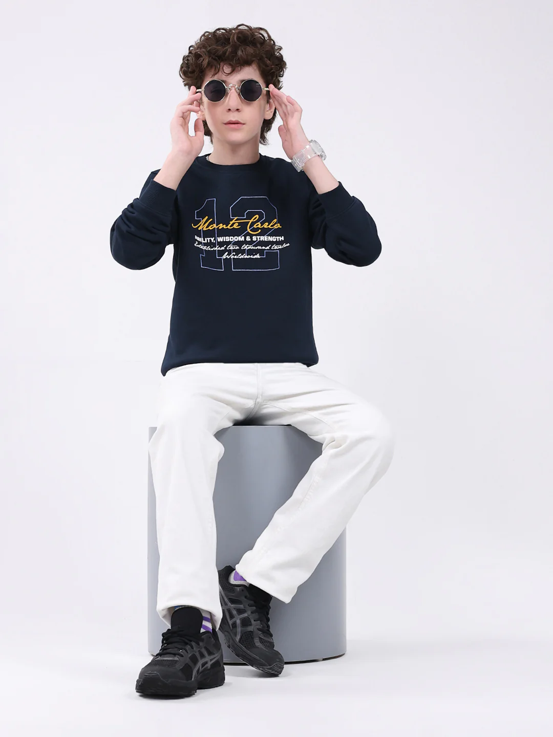 Boys Navy Blue Printed Round Neck Full Sleeve Sweatshirt - Image 2