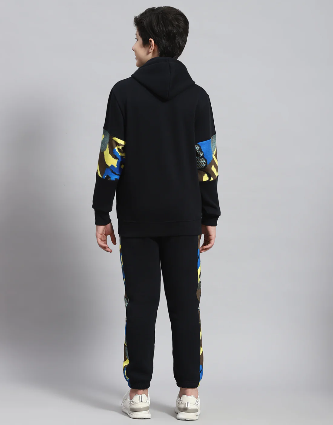 Boys Navy Blue Printed Round Neck Full Sleeve Tracksuit - Image 5