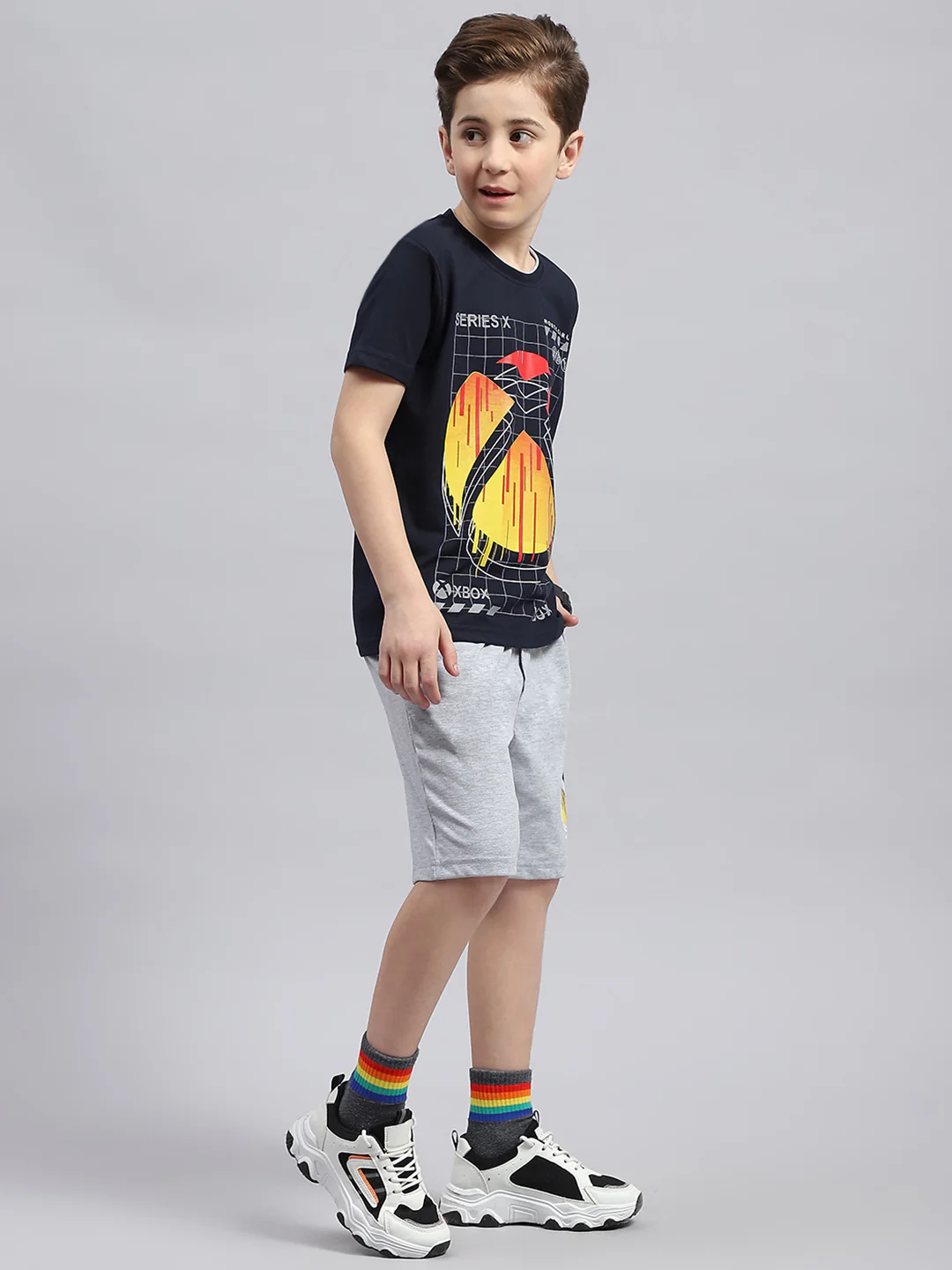 Boys Navy Blue & Grey Printed Round Neck Half Sleeve Bermuda Set - Image 4