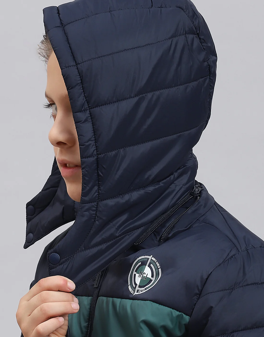 Boys Navy Blue Solid Hooded Full Sleeve Boys Jacket - Image 7