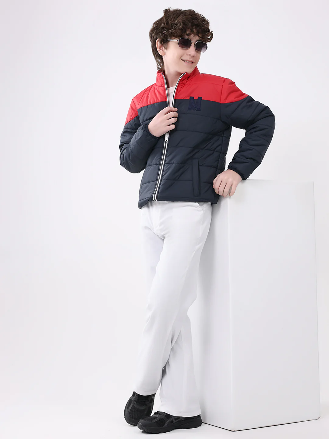Boys Navy Blue Solid Mock Neck Full Sleeve Boys Jacket - Image 2