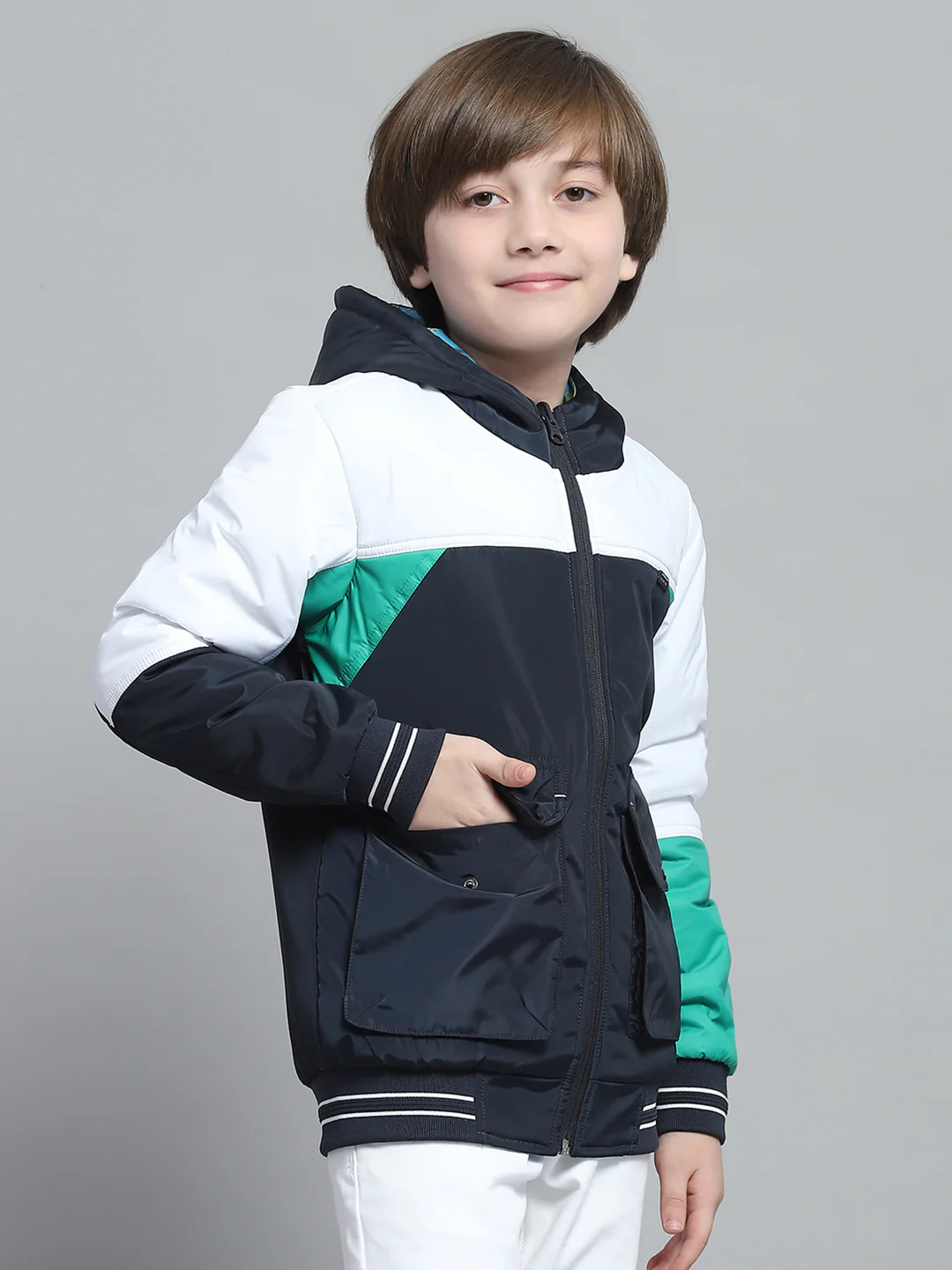 Boys Navy Blue & White Printed Hooded Full Sleeve Reversible Jacket - Image 4