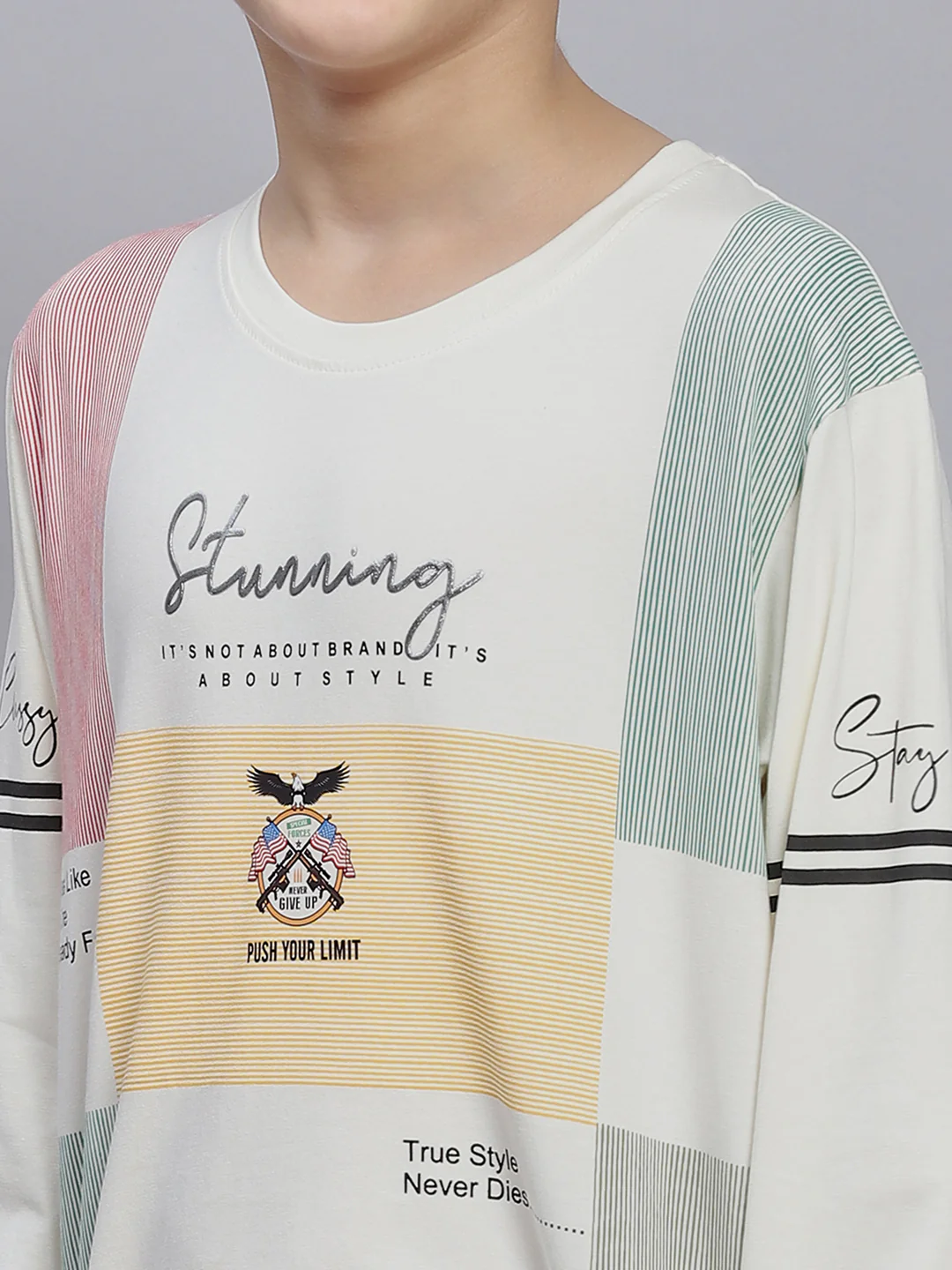 Boys Off White Printed Round Neck Full Sleeve T-Shirts - Image 6