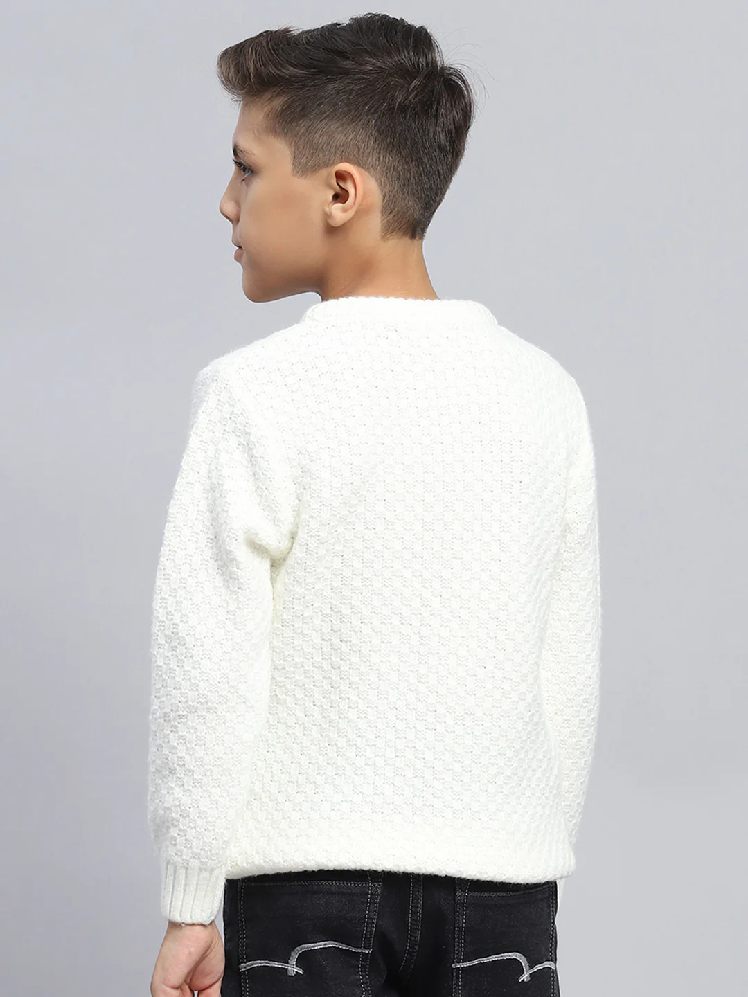 Boys Off White Self Design Round Neck Full Sleeve Pullover - Image 5