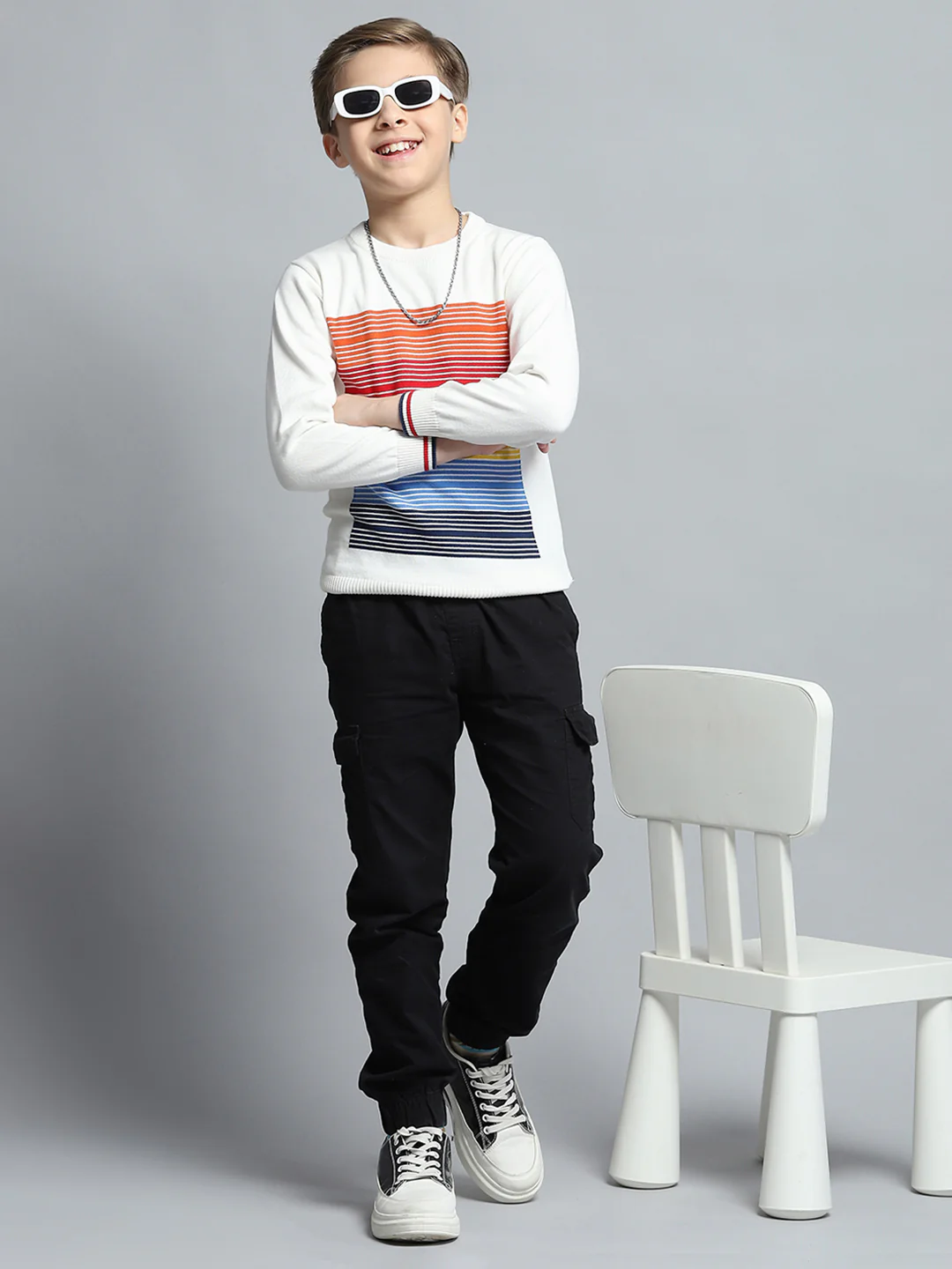 Boys Off White Self Design Round Neck Full Sleeve Pullover - Image 2