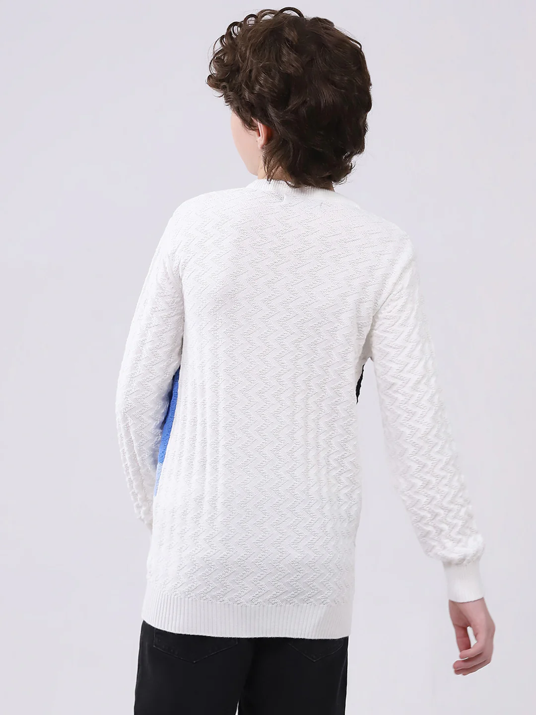 Boys Off White Self Design Round Neck Full Sleeve Pullover - Image 5