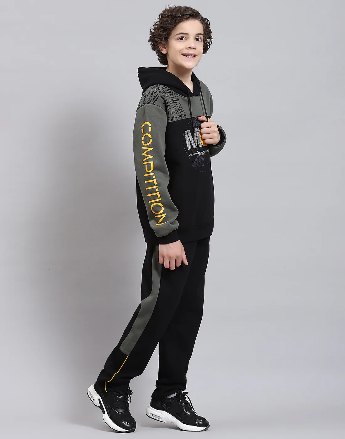 Boys Olive & Black Printed Hooded Full Sleeve Tracksuits - Image 5