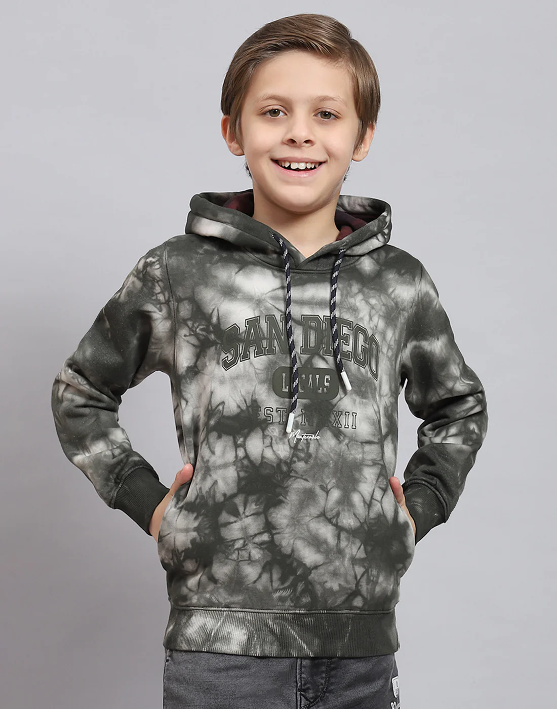 Boys Olive Printed Hooded Full Sleeve Sweatshirt - Image 2