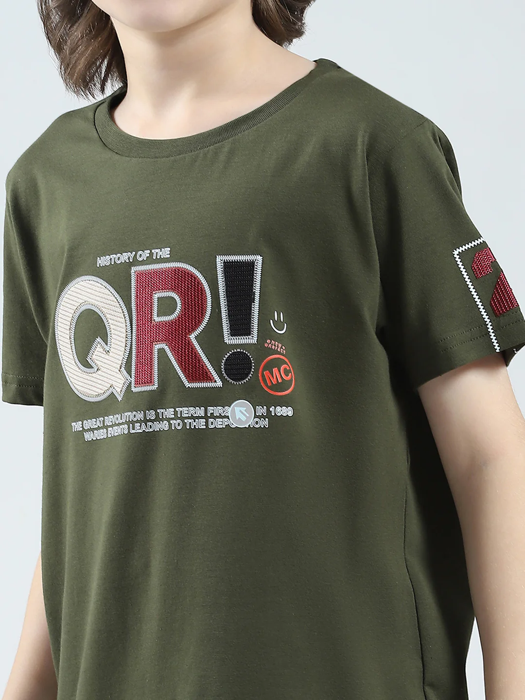 Boys Olive Printed Round Neck Half Sleeve T-Shirt - Image 6