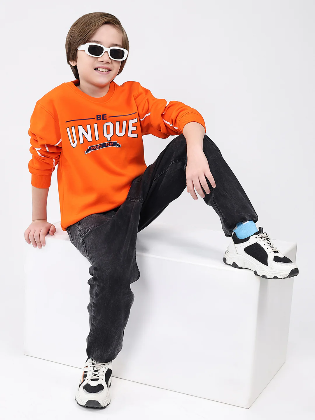 Boys Orange Printed Round Neck Full Sleeve Sweatshirt - Image 2