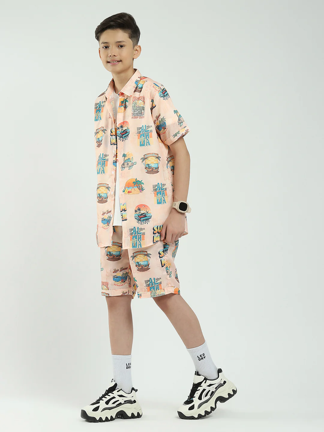 Boys Peach Printed Collar Half Sleeve Cords Set - Image 3