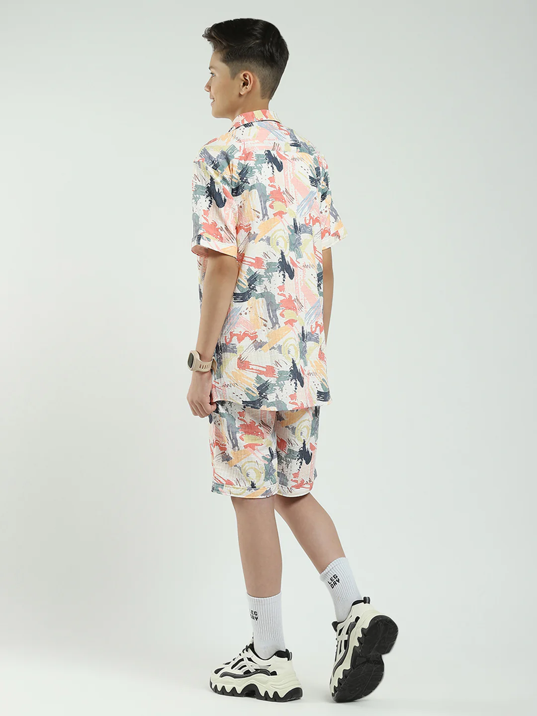 Boys Pink Printed Collar Half Sleeve Cords Set - Image 5