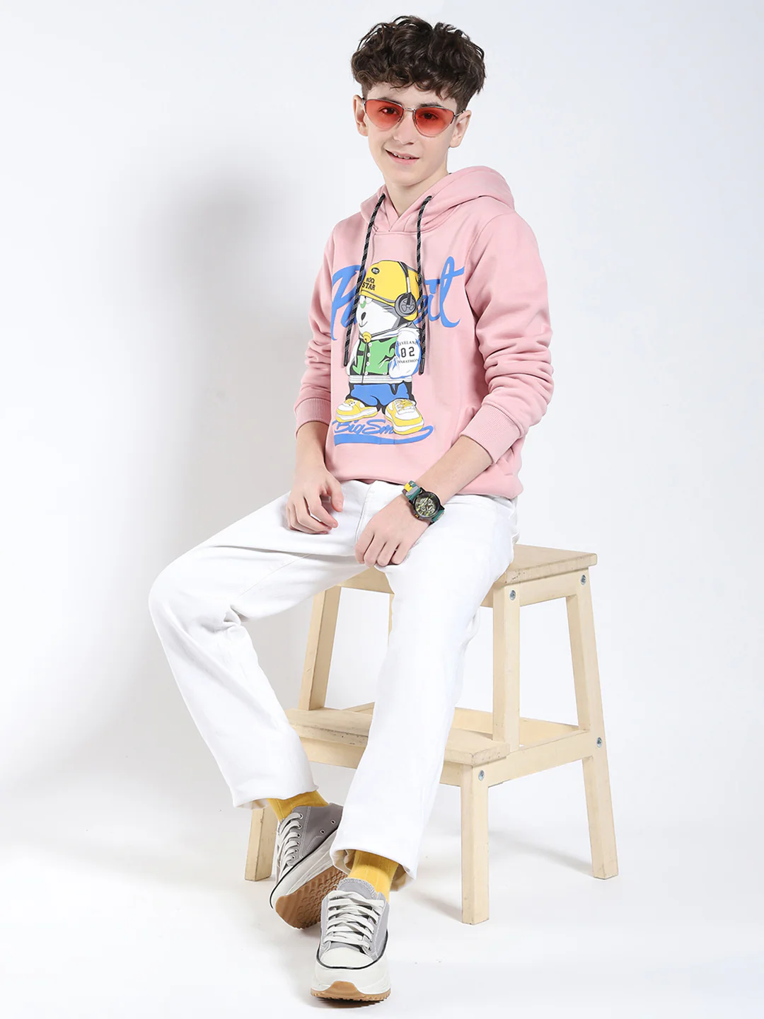 Boys Pink Printed Round Neck Full Sleeve Sweatshirt - Image 2