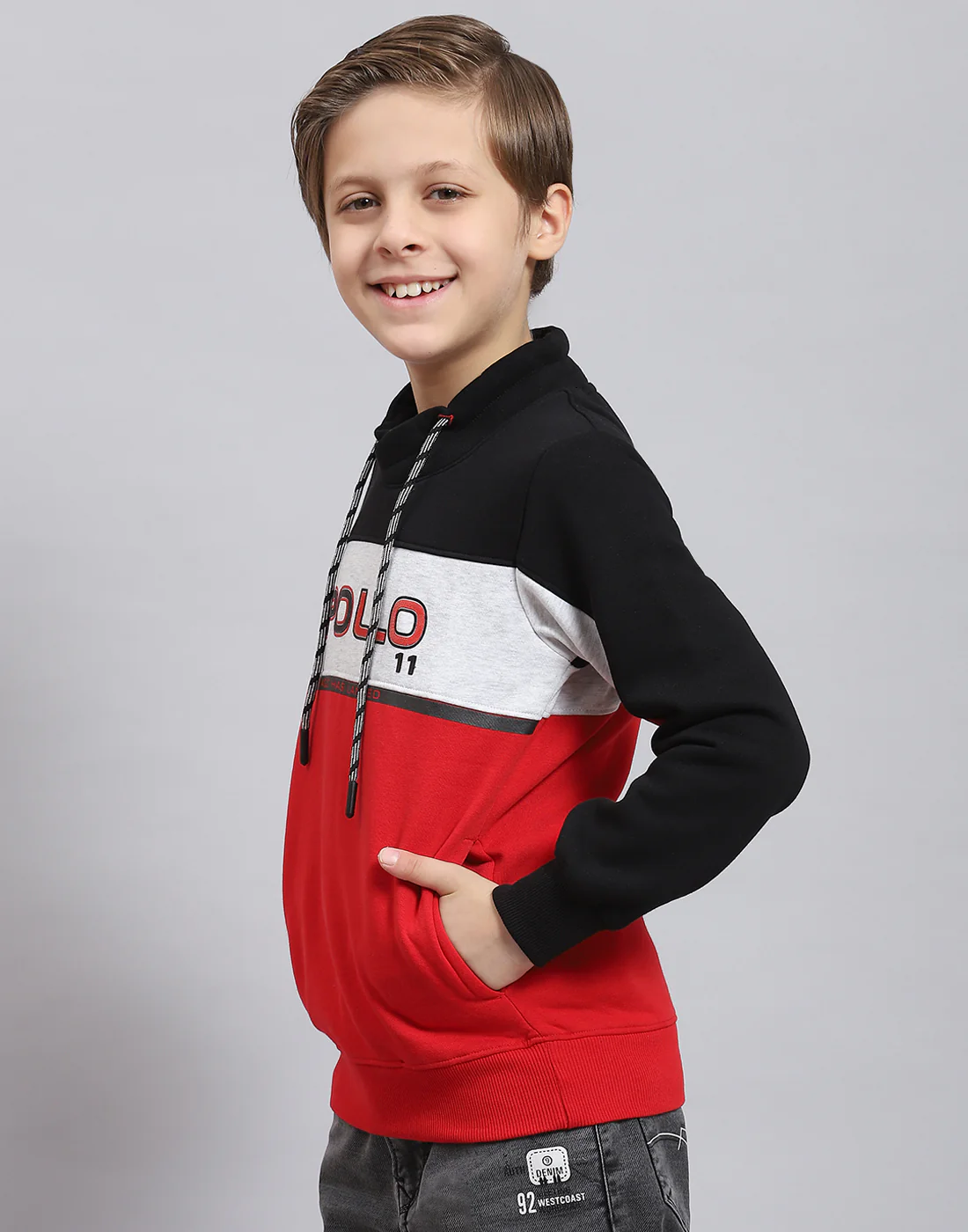 Boys Red Printed F Neck Full Sleeve Sweatshirt - Image 3