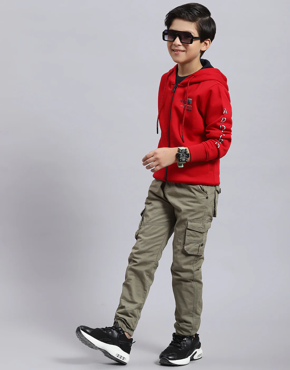 Boys Red Printed Hooded Full Sleeve Sweatshirt - Image 7