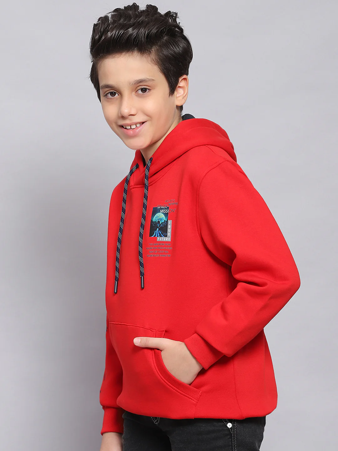 Boys Red Printed Hooded Full Sleeve Sweatshirt - Image 3