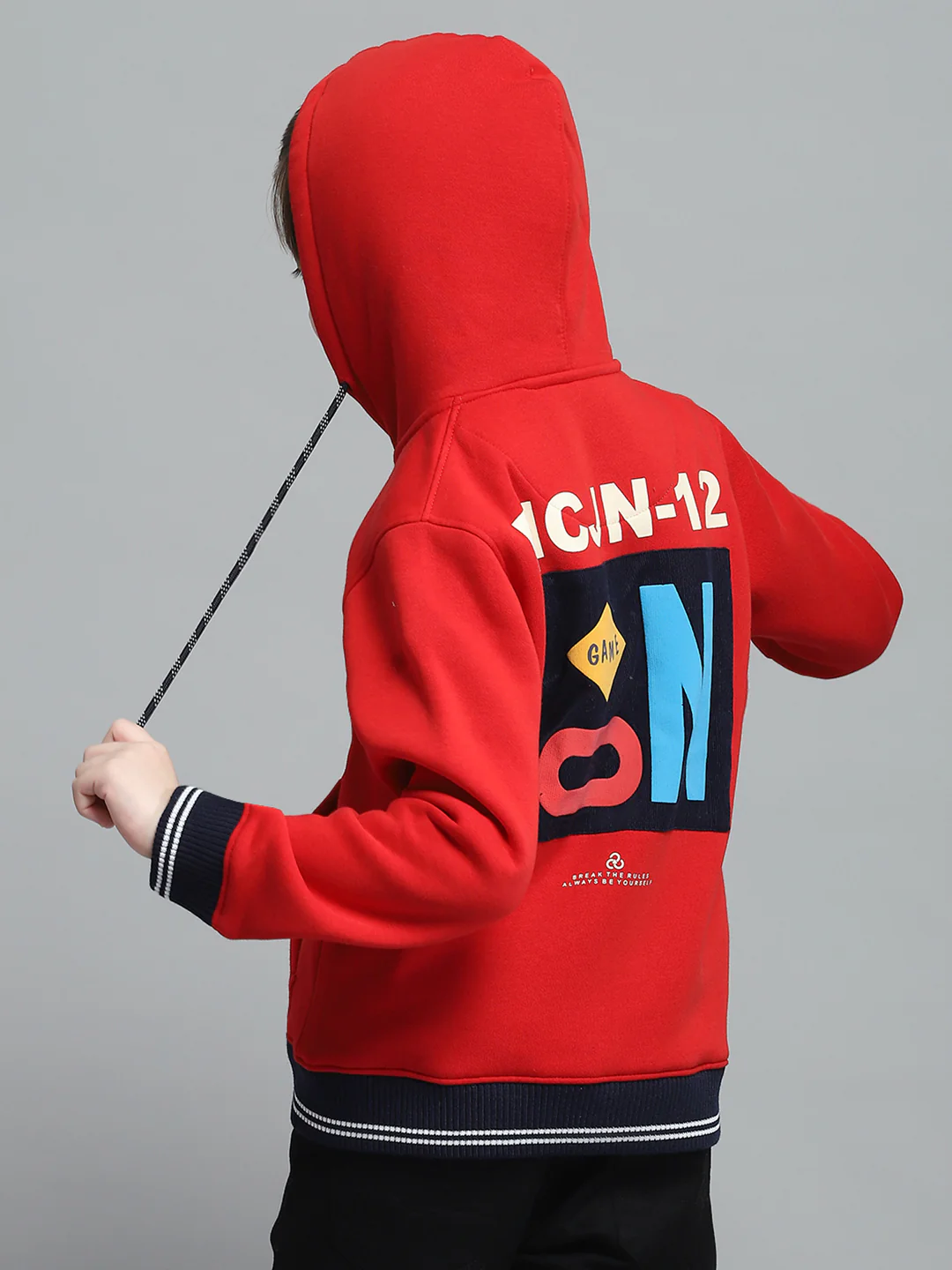Boys Red Printed Hooded Full Sleeve Sweatshirt - Image 5