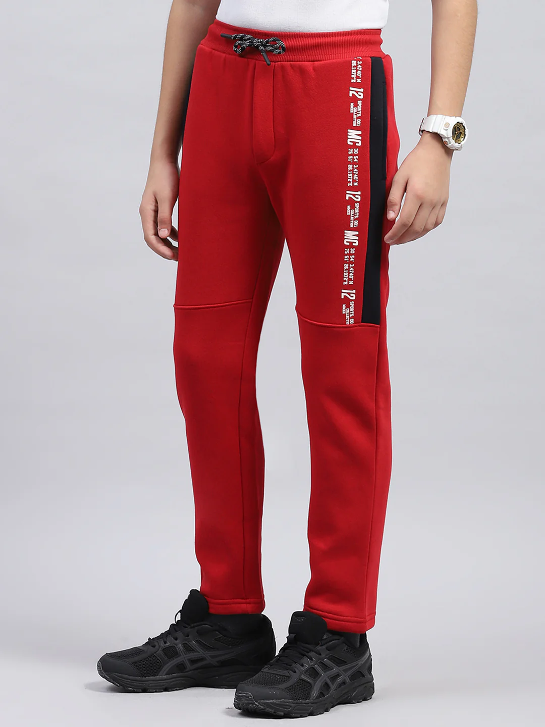 Boys Red Printed Mock Neck Full Sleeve Tracksuit - Image 7