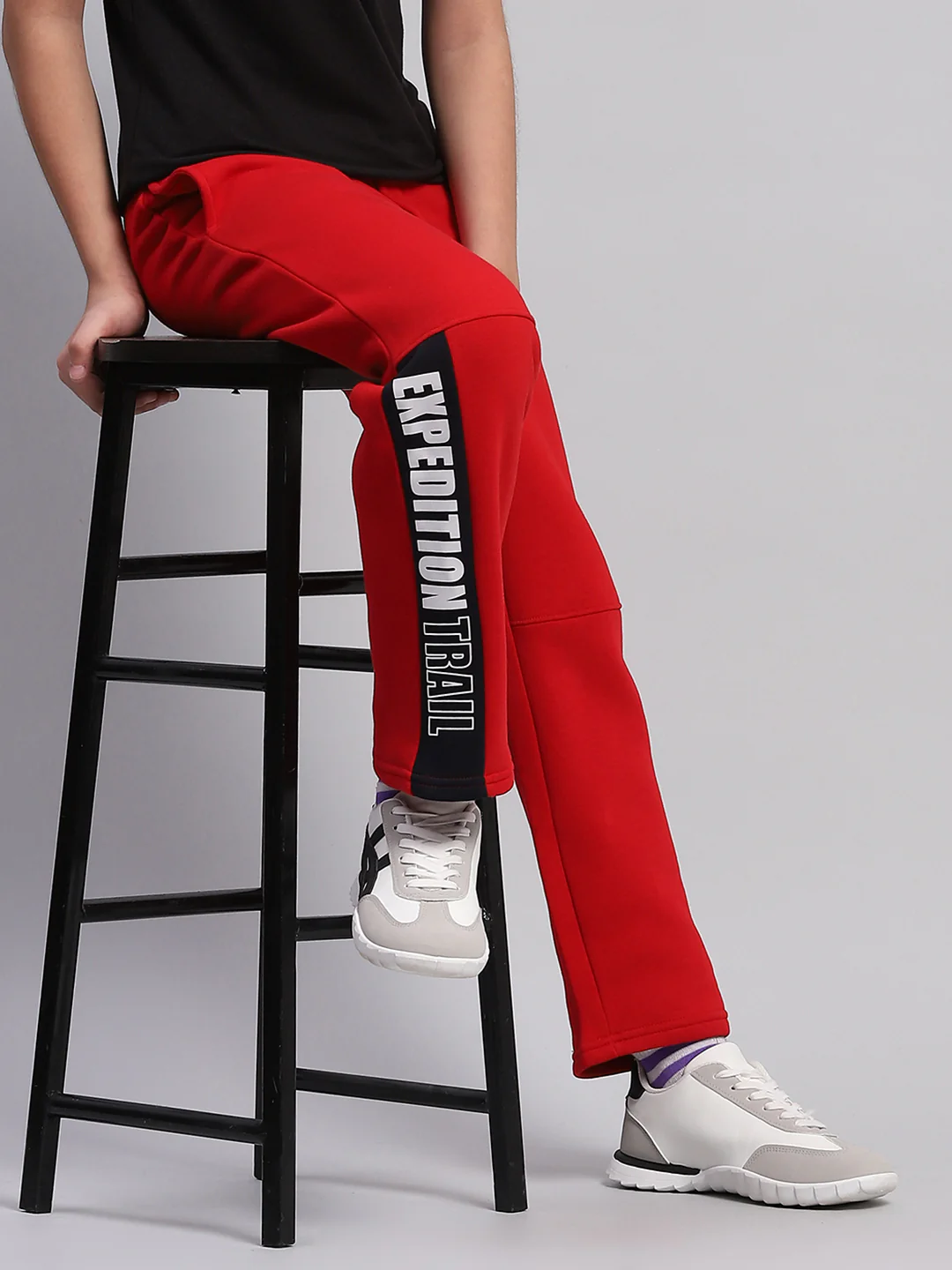 Boys Red Printed Regular Fit Lower - Image 6