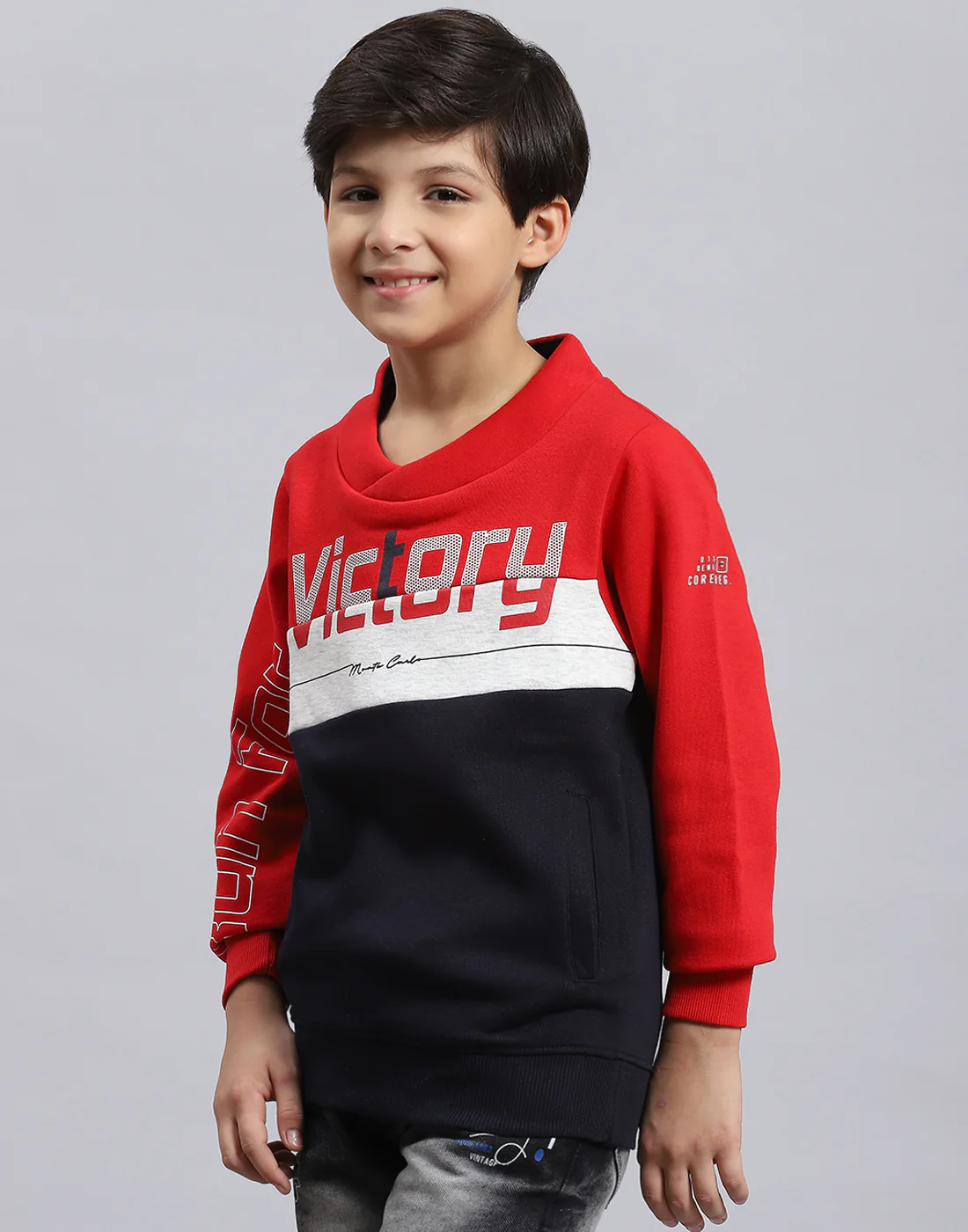 Boys Red Solid F Neck Full Sleeve Sweatshirt - Image 4