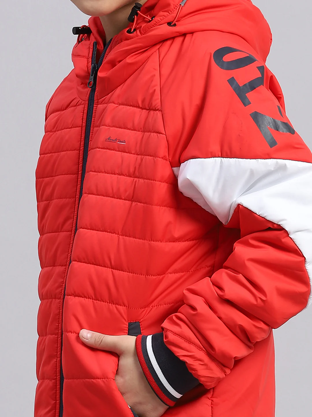 Boys Red Solid Hooded Full Sleeve Boys Jacket - Image 6