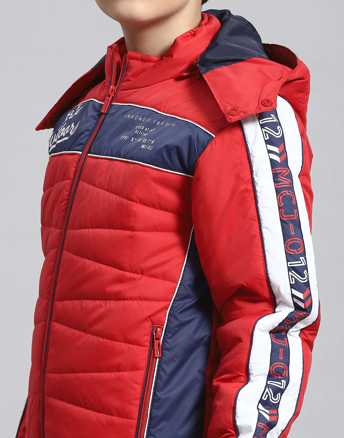 Boys Red Solid Hooded Full Sleeve Boys Jacket - Image 8