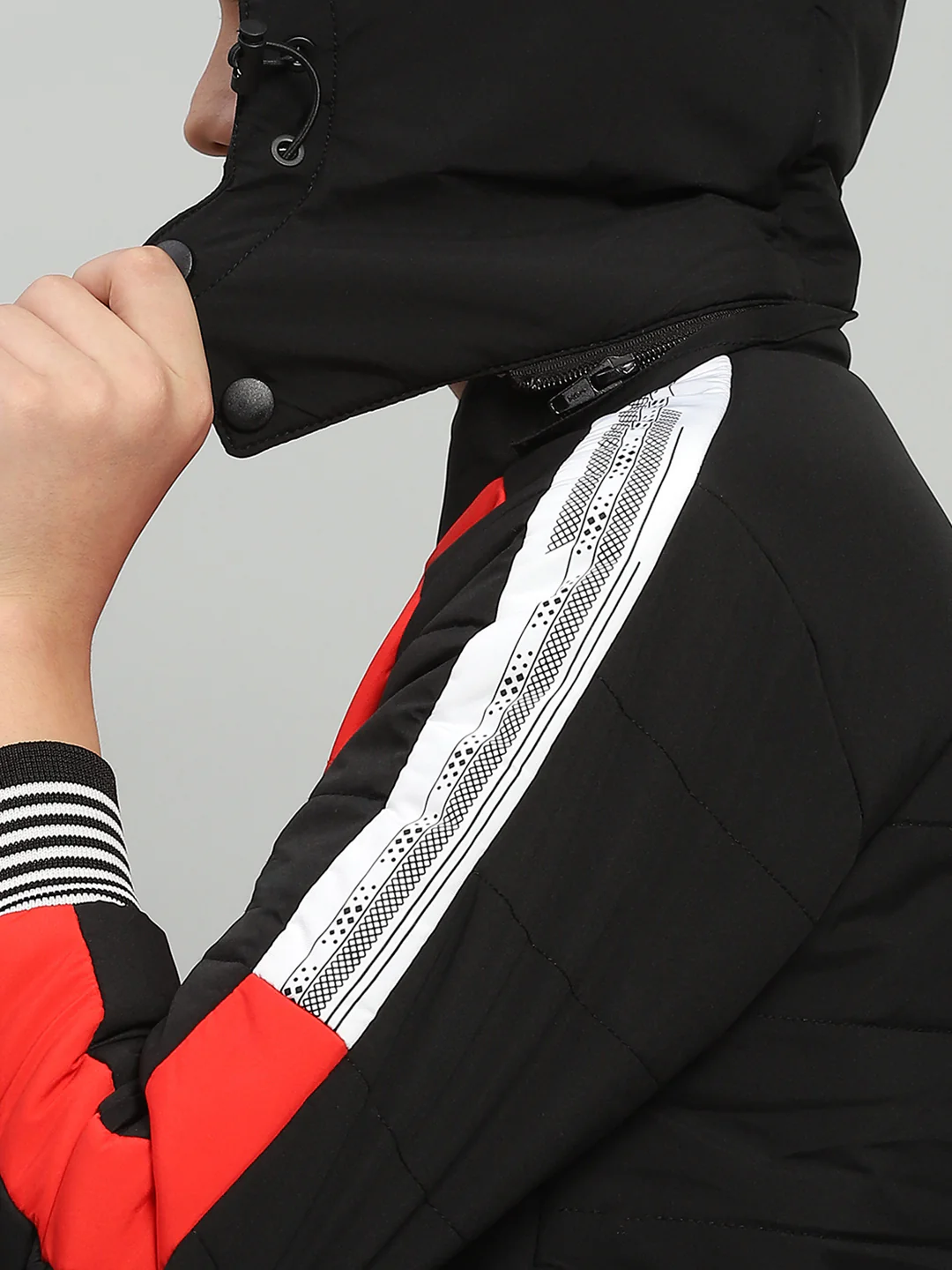 Boys Red Solid Hooded Full Sleeve Jacket - Image 7