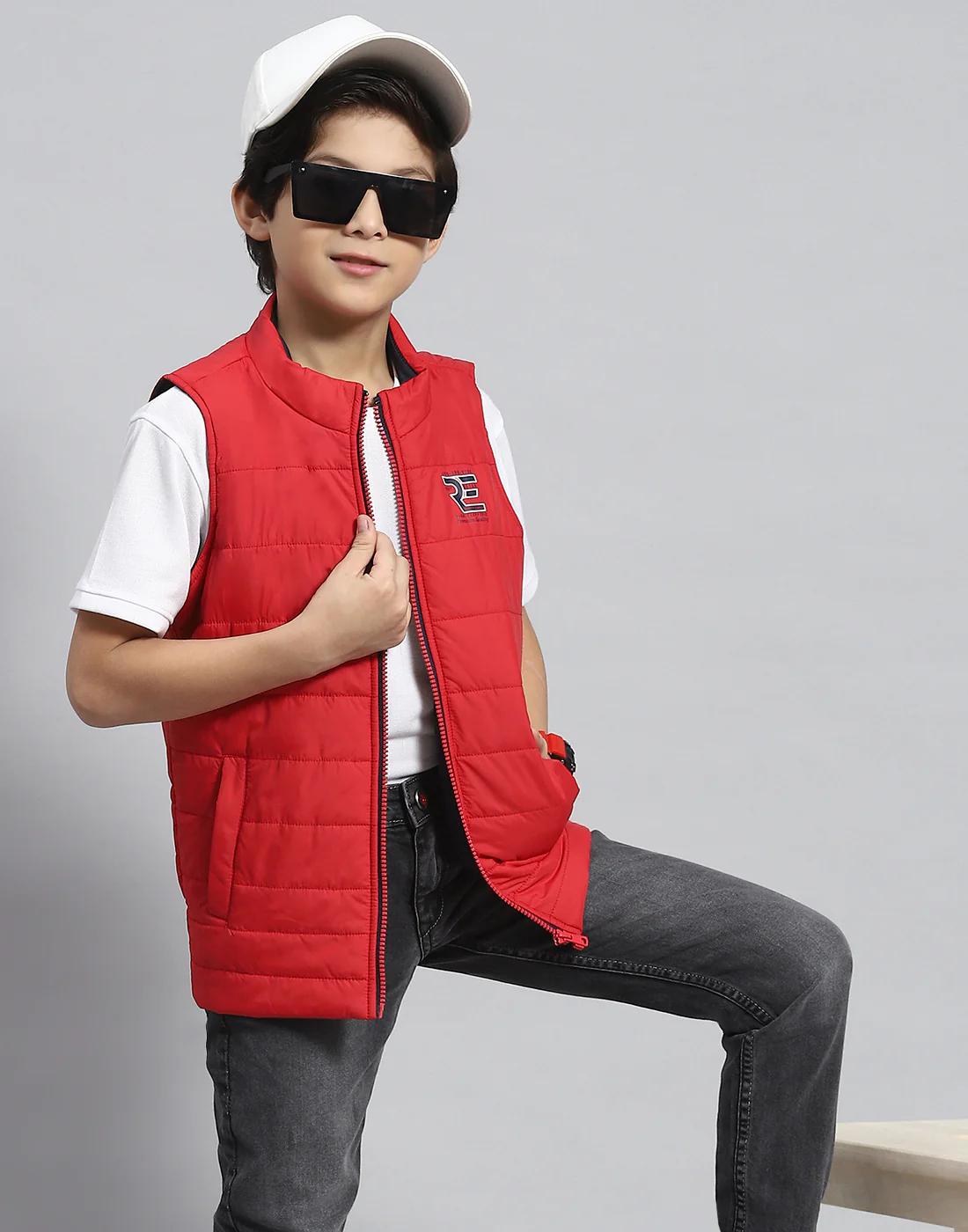 Boys Red Solid Stand Collar Sleeveless Boys Jacket - Image 6