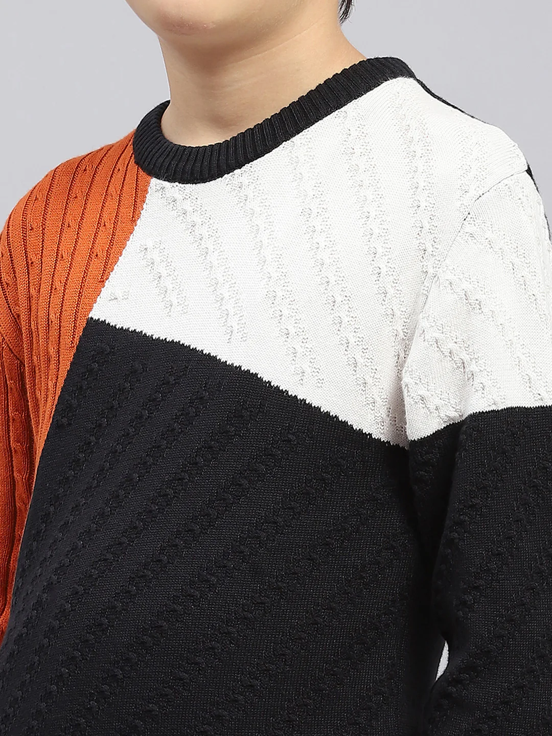Boys Rust & Black Self Design Round Neck Full Sleeve Pullover - Image 6