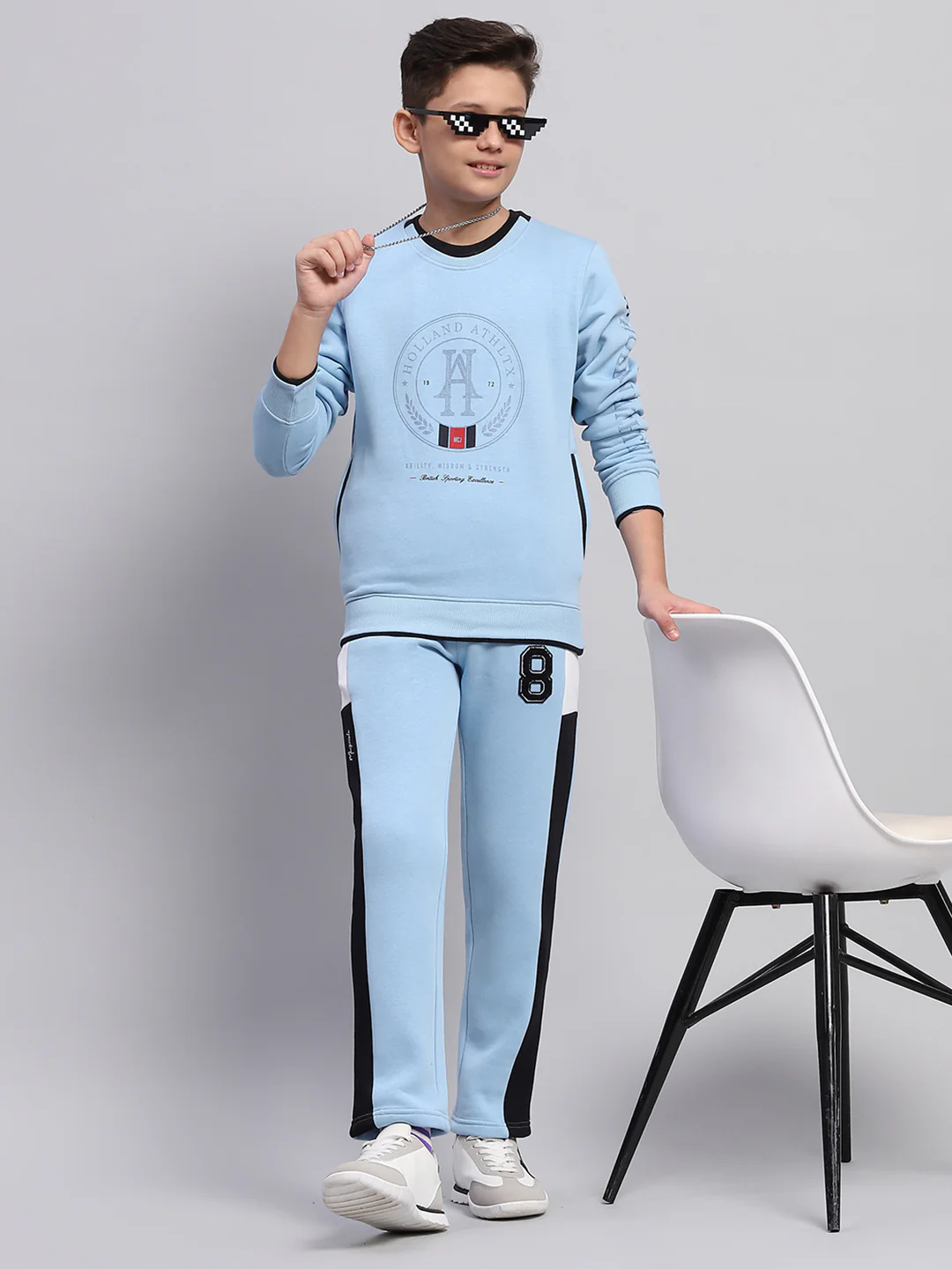 Boys Sky Blue Printed Round Neck Full Sleeve Sweatshirt - Image 2