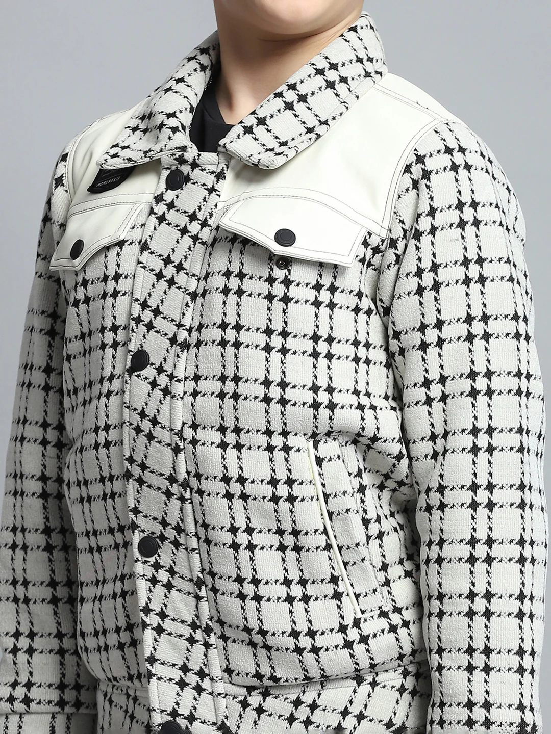 Boys White Check Collar Full Sleeve Jacket - Image 7