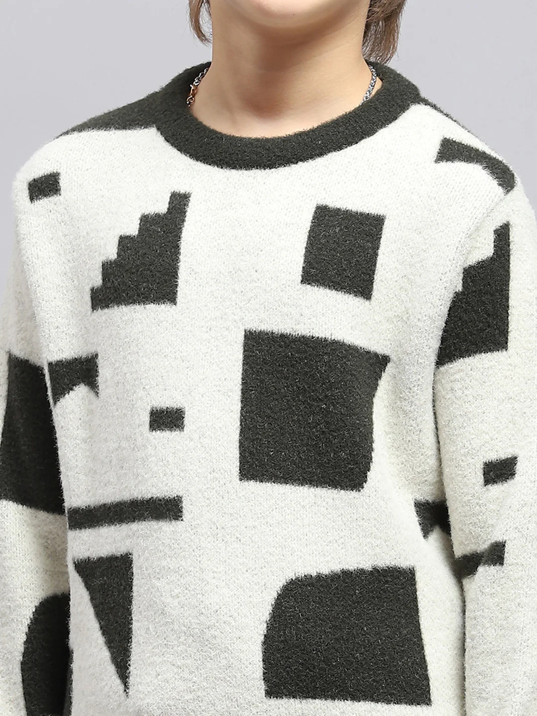 Boys White & Olive Printed Round Neck Full Sleeve Pullover - Image 6