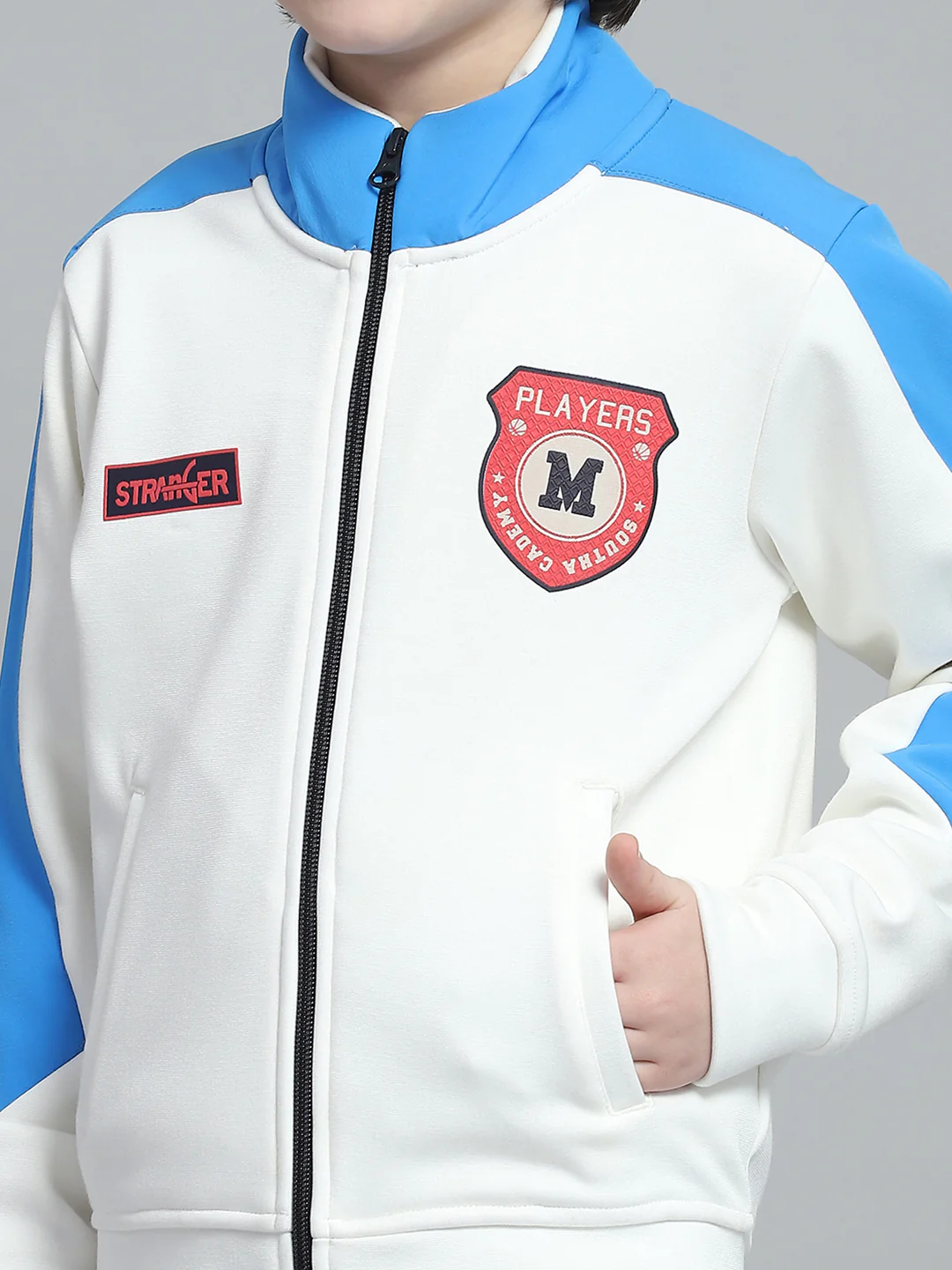 Boys White Printed Mock Neck Full Sleeve Sweatshirt - Image 7