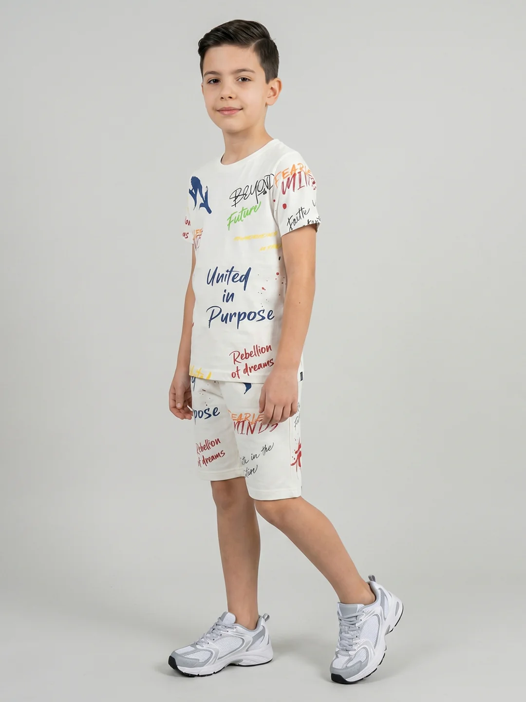 Boys White Printed Round Neck Half Sleeve Cords Set - Image 3