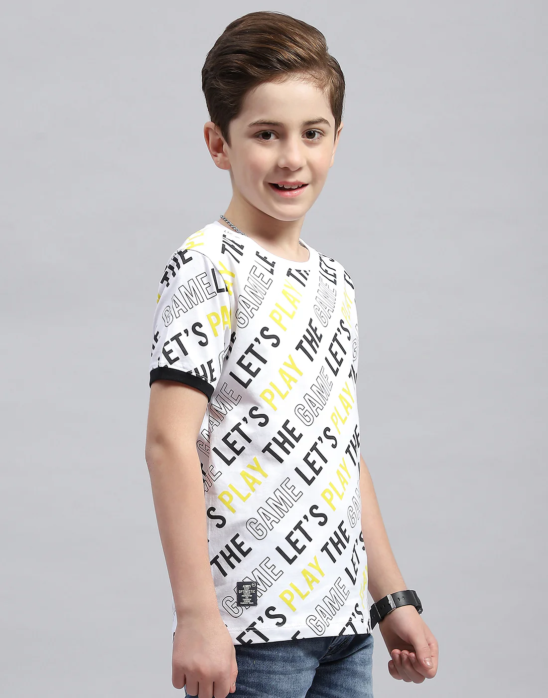 Boys White Printed Round Neck Half Sleeve T-Shirt - Image 4