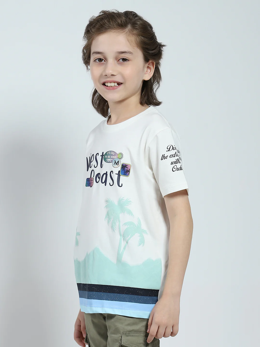 Boys White Printed Round Neck Half Sleeve T-Shirt - Image 3