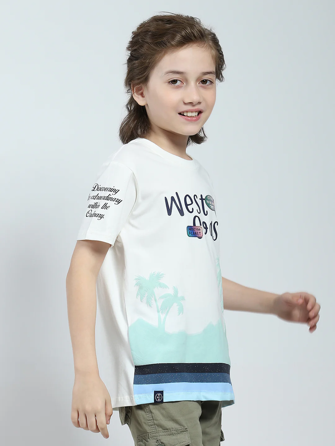 Boys White Printed Round Neck Half Sleeve T-Shirt - Image 4