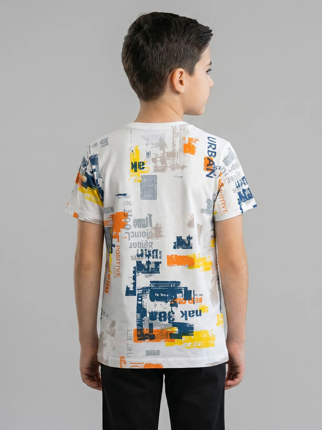 Boys White Printed Round Neck Half Sleeve T-Shirt - Image 4