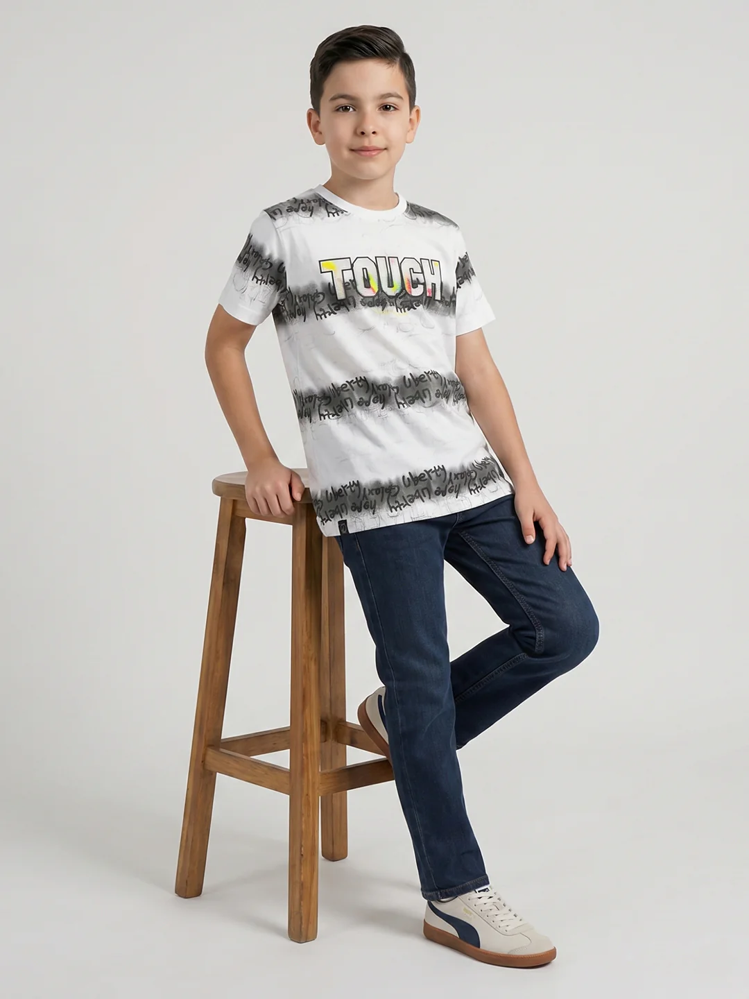 Boys White Printed Round Neck Half Sleeve T-Shirt - Image 5