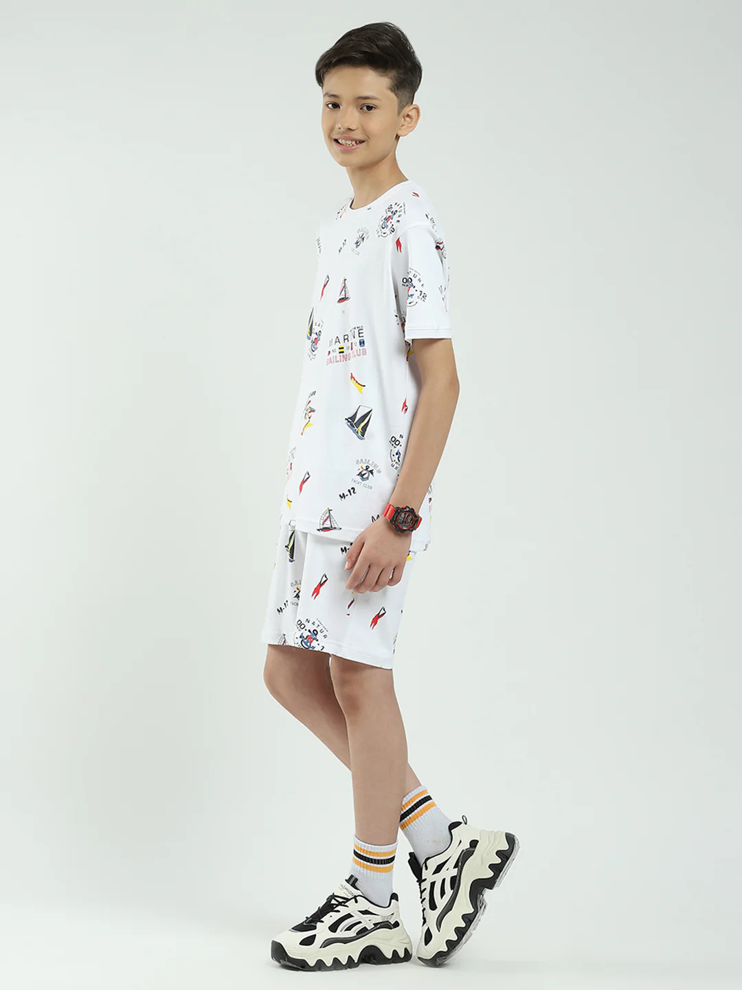Boys White Printed Round Neck Half Sleeve Bermuda Set - Image 3