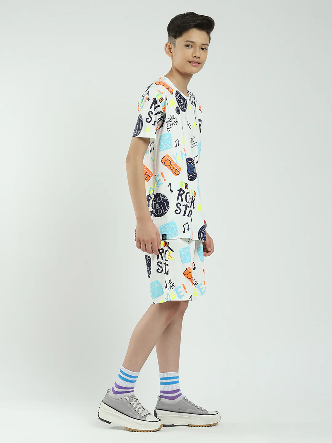 Boys White Printed Round Neck Half Sleeve Bermuda Set - Image 4